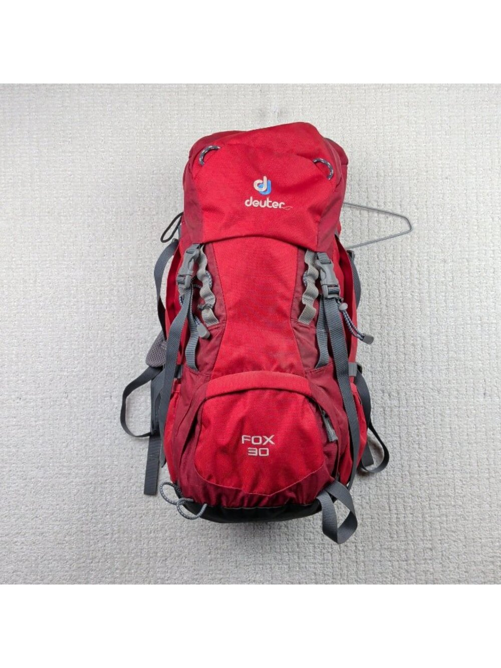 Deuter Fox 30 Hiking Backpack Red Burgundy Technical Youth Pack VariQuick 30L